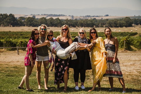 Scenic Hunter Valley Winery Tour With Boutique Wineries & Local Cheese - Find Attractions 3