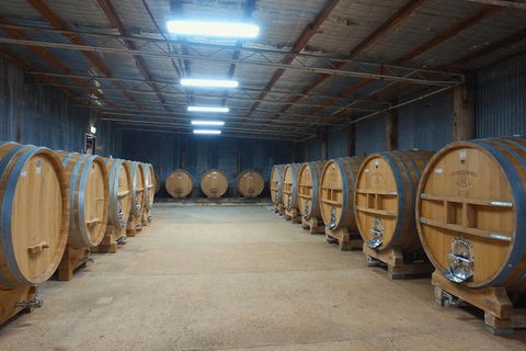 Hunter Valley Private Tour Including Wine, Chocolate, Cheese, Vodka, Gin Tasting - Find Attractions 21
