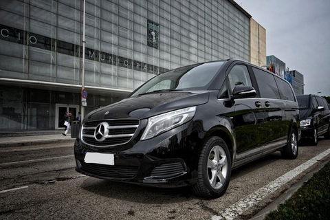 Arrival Private Transfer Sydney Airport SYD To Sydney In Luxury Van V Class - Find Attractions 3