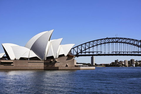 Christmas Day Lunch Cruise On Sydney Harbour - Find Attractions 1