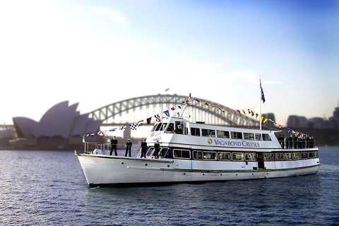 Christmas Day Lunch Cruise On Sydney Harbour - Find Attractions 0