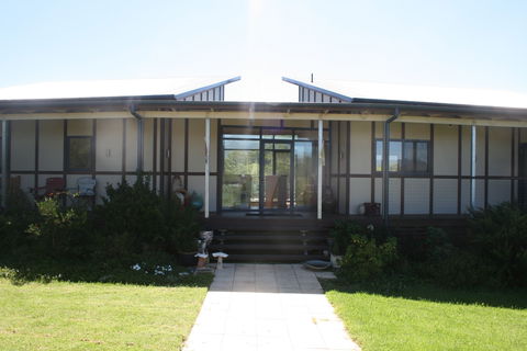 Australian Pottery At Bemboka - Find Attractions 0