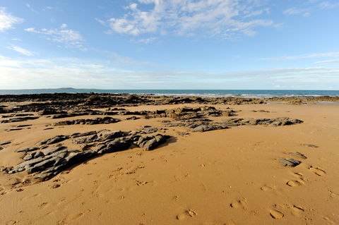 Canoe Point Beach And Parklands - Find Attractions 2