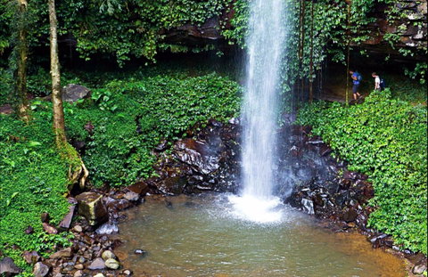 Crystal Shower Falls Walk - Find Attractions 0