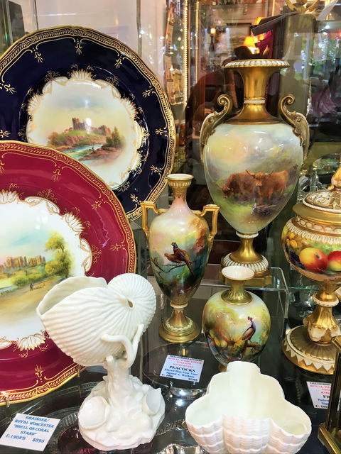 Faulconbridge Antiques And Giftware - Find Attractions 2