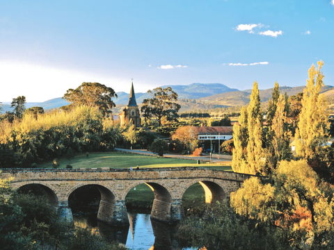 Greater Hobart - Find Attractions 1