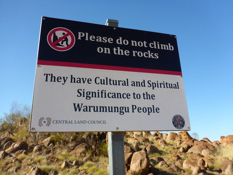 Kunjarra/The Pebbles - Find Attractions 1