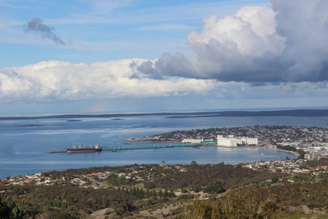 Winter Hill Lookout - Find Attractions 0