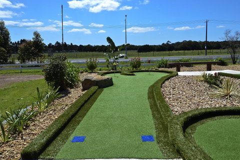 A Maze N Games - Find Attractions 0