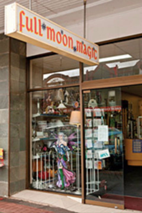 Full Moon Magic - New Premises - Find Attractions 0