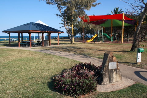 Lamberts Beach - Find Attractions 1