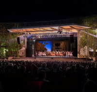 Munro Martin Parklands - Find Attractions