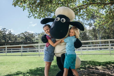 Paradise Country - Find Attractions 0
