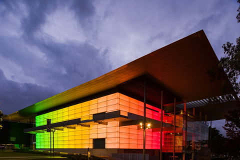 Queensland Art Gallery And Gallery Of Modern Art (QAGOMA) - Find Attractions 2