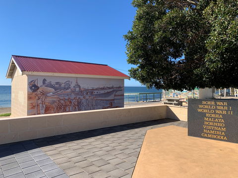 Stansbury Foreshore Murals - Find Attractions 2