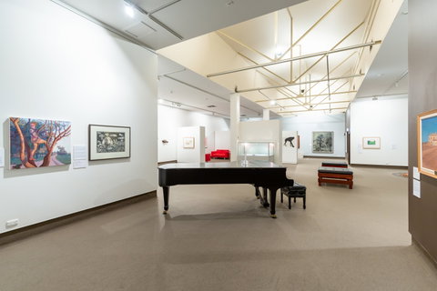 Swan Hill Regional Art Gallery - Find Attractions 2