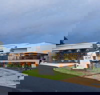 Varias Restaurant and Function Centre at the Queensland College of Wine Tourism - Find Attractions