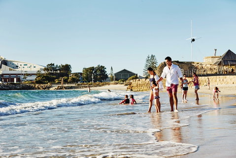 A Day In Fremantle - Find Attractions 2