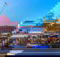 Berry - Find Attractions