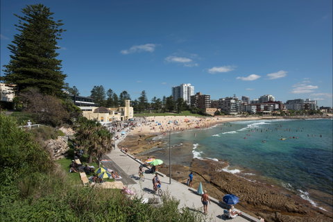 Cronulla Beach - Find Attractions 0