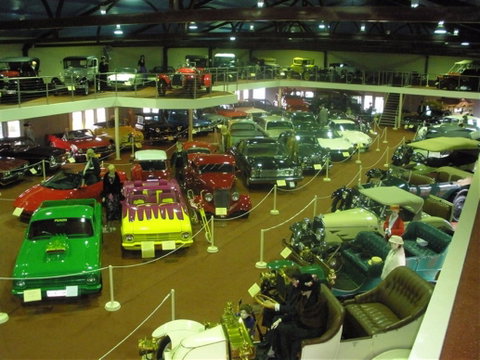 McFeeters Motor Museum And Visitor Information Centre - Find Attractions 2