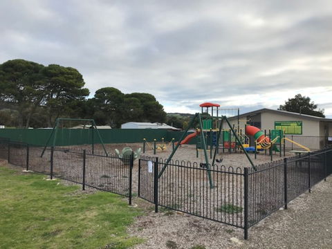 Penneshaw Playground - Find Attractions 0