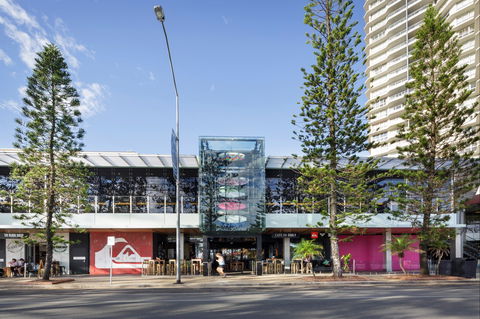 The Strand At Coolangatta - Find Attractions 0