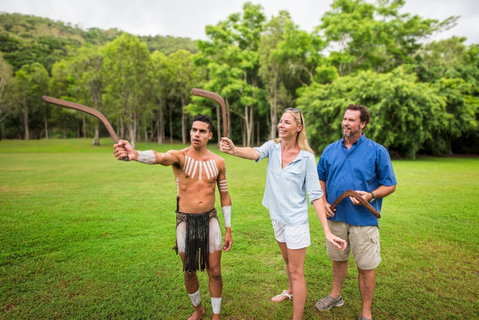 Tjapukai Aboriginal Cultural Park - Find Attractions 2