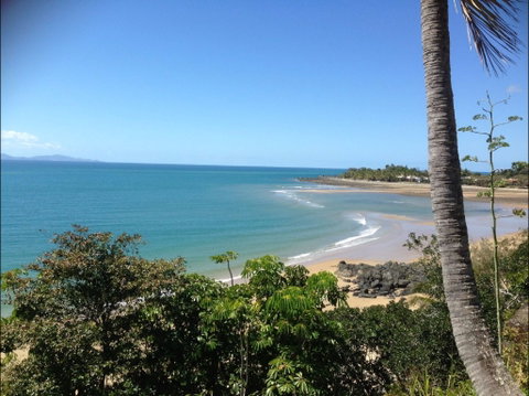 Blissful Northern Beaches - Find Attractions 1
