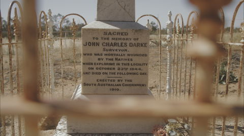 Darke's Grave - Find Attractions 0