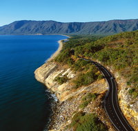 Great Barrier Reef Drive - Find Attractions