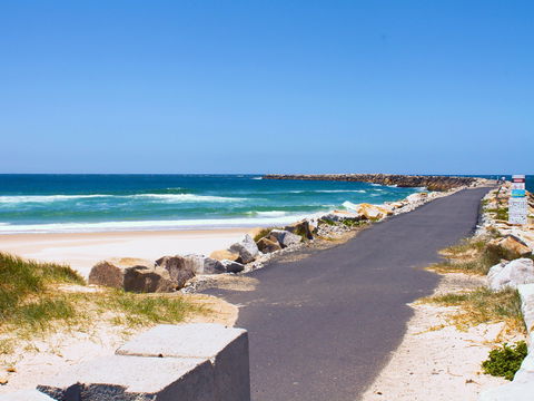 Iluka Main Beach - Find Attractions 1