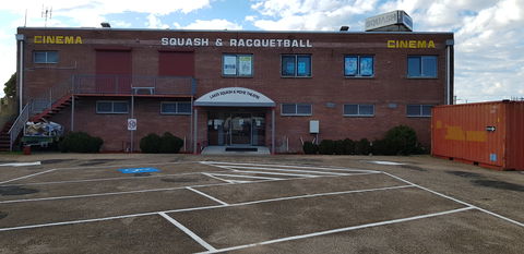 Lakes Squash And Movie Theatre - Find Attractions 0