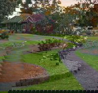 Macarthur Park - Find Attractions
