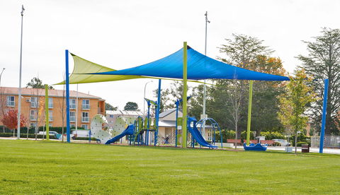 Queen Elizabeth Ll Park Queanbeyan - Find Attractions 1