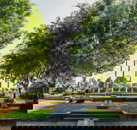 Sculpture Garden Campbelltown - Find Attractions