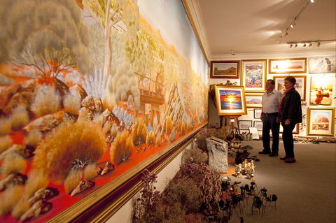 Silver City Mint And Art Centre - Find Attractions 1