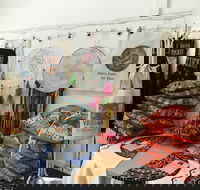 Sisters Under The Skin Local Art and Design Gallery Moree - Find Attractions