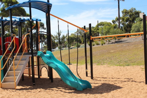 Train Playground - Find Attractions 0