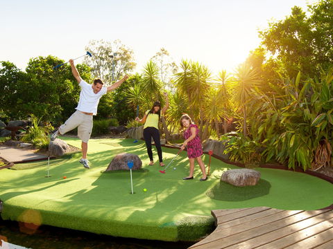 Victoria Park Golf Complex - Find Attractions 0