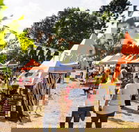 Warragul Farmers Market - Find Attractions