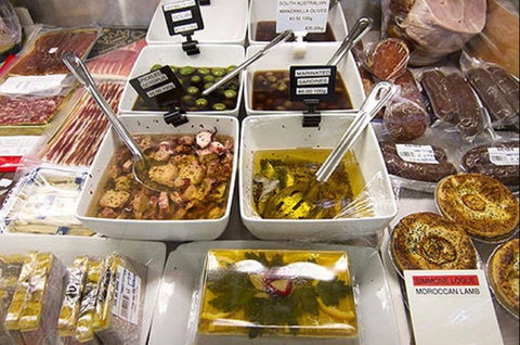 Fish And Fowl - Find Attractions 2