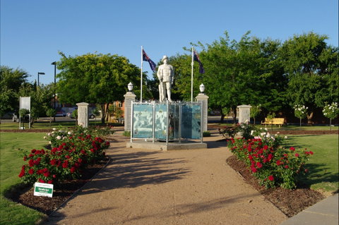 WW1 Memorial Park - Find Attractions 0