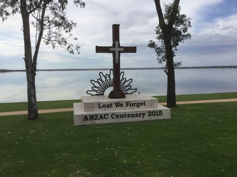 Anzac Centenary Cross - Find Attractions 0