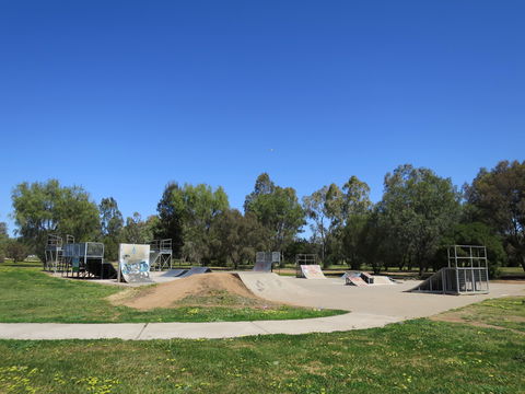 Gunnedah Skate Park - Find Attractions 0