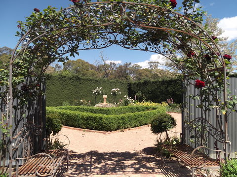 High Country Maze - Find Attractions 2