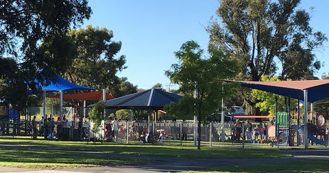 Market Square Recreation Area - Find Attractions 0