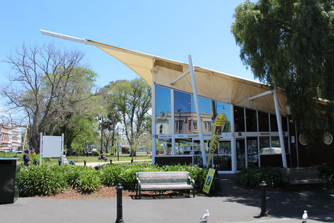 Nelson Place - Williamstown - Find Attractions 2