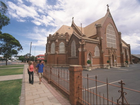 St Mary's Church - Find Attractions 0