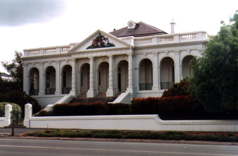 The Yass Courthouse - Find Attractions 1